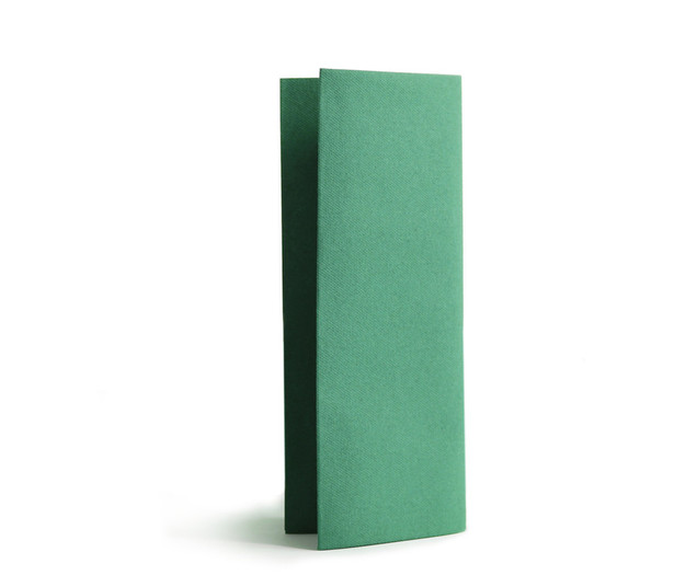 TEMNO ZELENA (227)